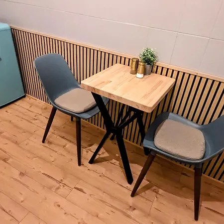 Adresseapartments 2 - E-kamin & Parkplatz דירה ורניגרוד