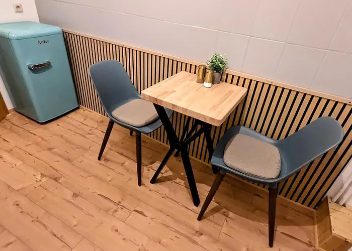 Adresseapartments 2 - E-kamin & Parkplatz דירה ורניגרוד